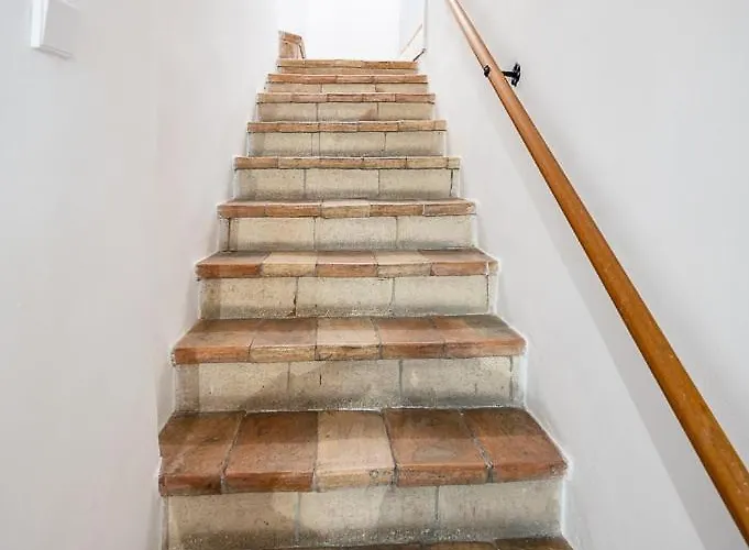 Historical Living Experience I *